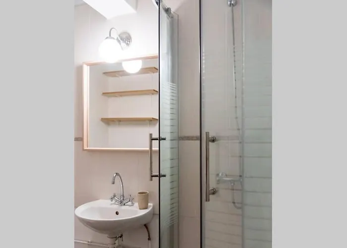 Au Calme + Parking カーン